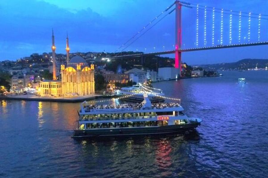 Ramazana Özel Teknede İftar